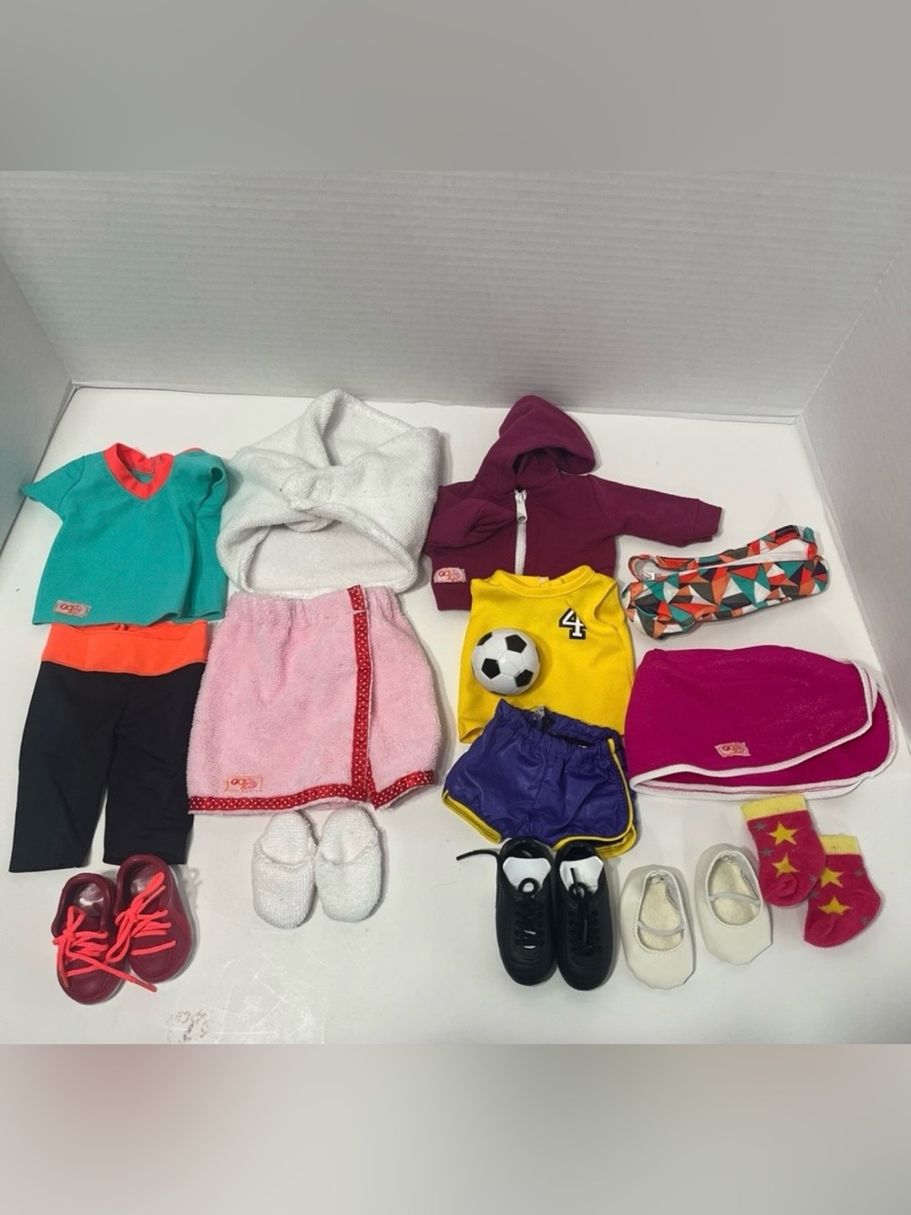 OUR GENERATION Girl 18” doll clothes lot fits American girl dolls soccer